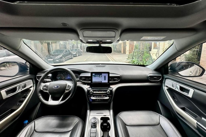 Ford Explorer giảm sức hút