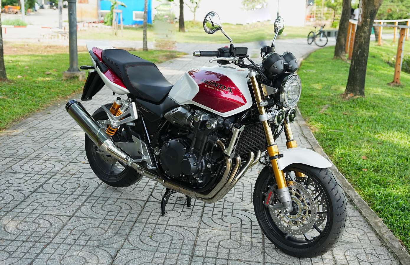 Honda CB1300SF SP Final Edition