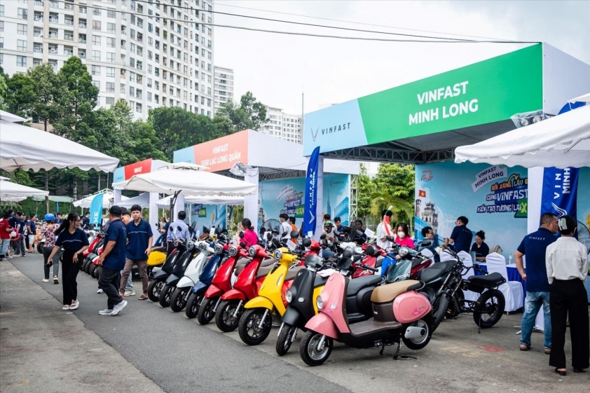 Ưu đãi mua xe máy điện VinFast