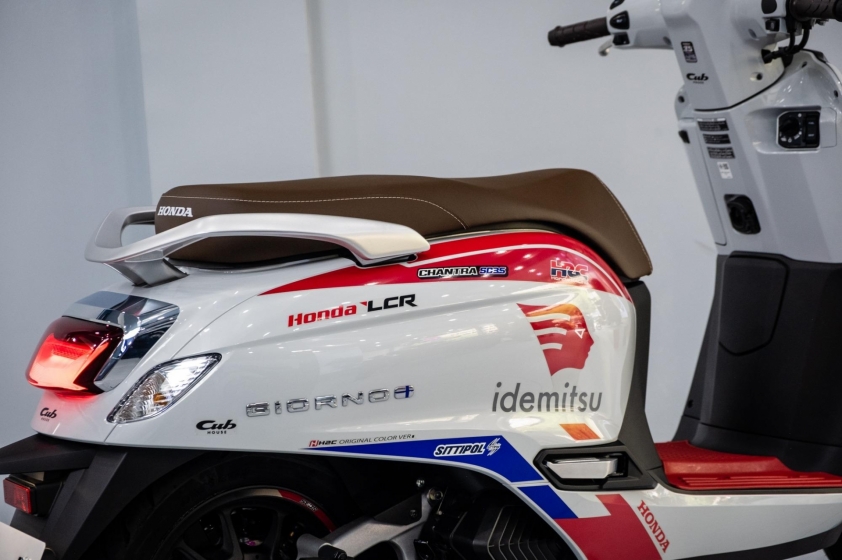 Chi tiết tem và họa tiết Honda Giorno+ SC35 ThaiGP