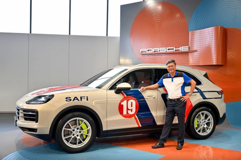 Chiếc Porsche Cayenne S E-Hybrid với biển số tiền tỷ