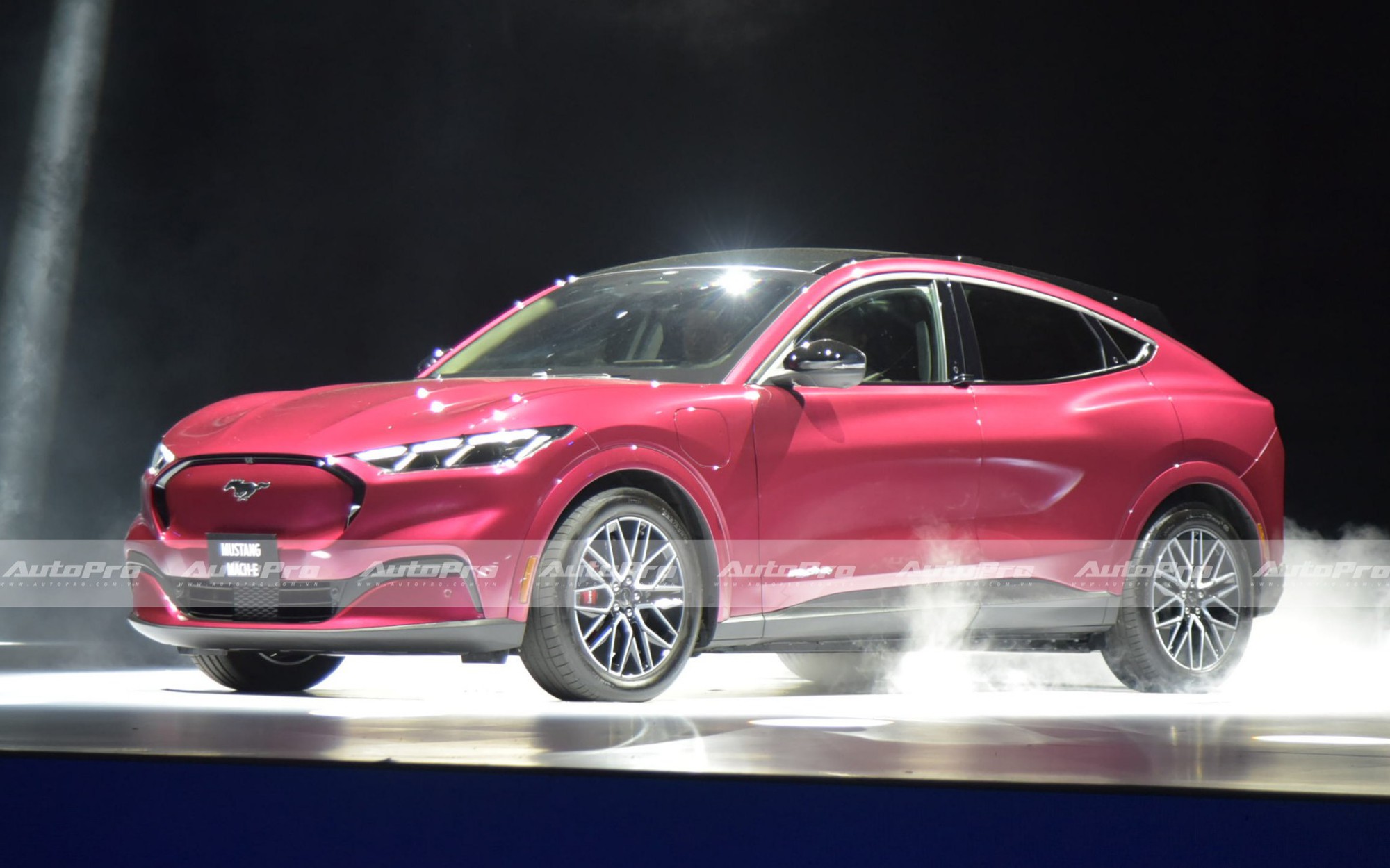 Hình ảnh thực tế Ford Mustang Mach-E