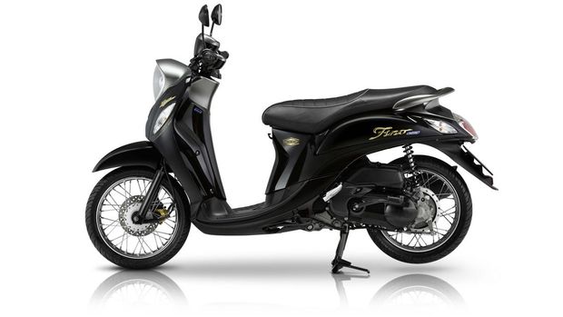 Tính năng khóa thông minh và kết nối điện thoại của Yamaha Fino