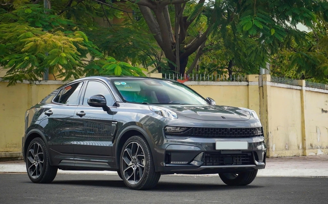 Chiếc Lynk & Co 05 đời 2024 đang được rao bán trên thị trường xe cũ