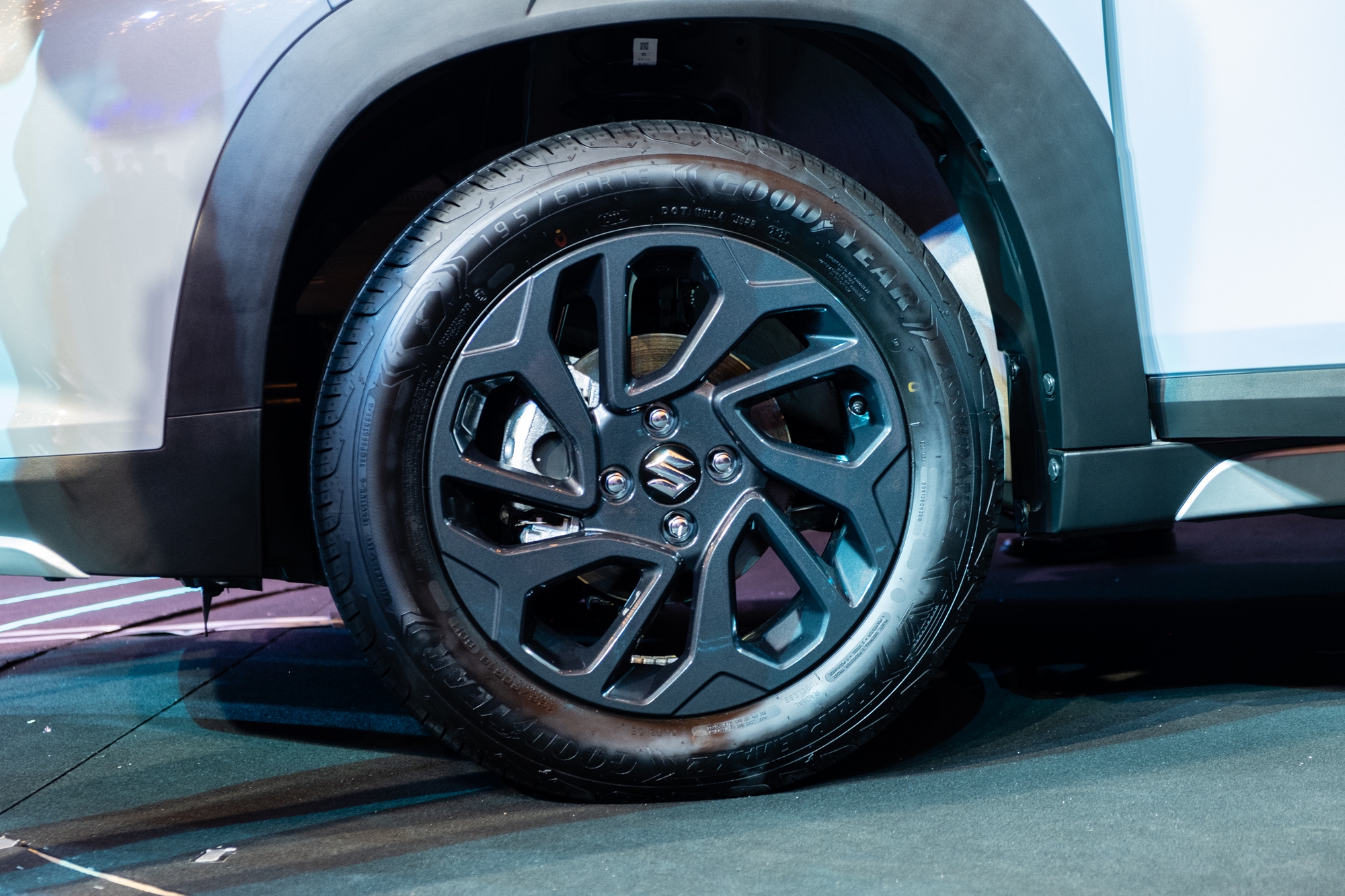 Hình ảnh vận hành Suzuki Fronx GLX Plus