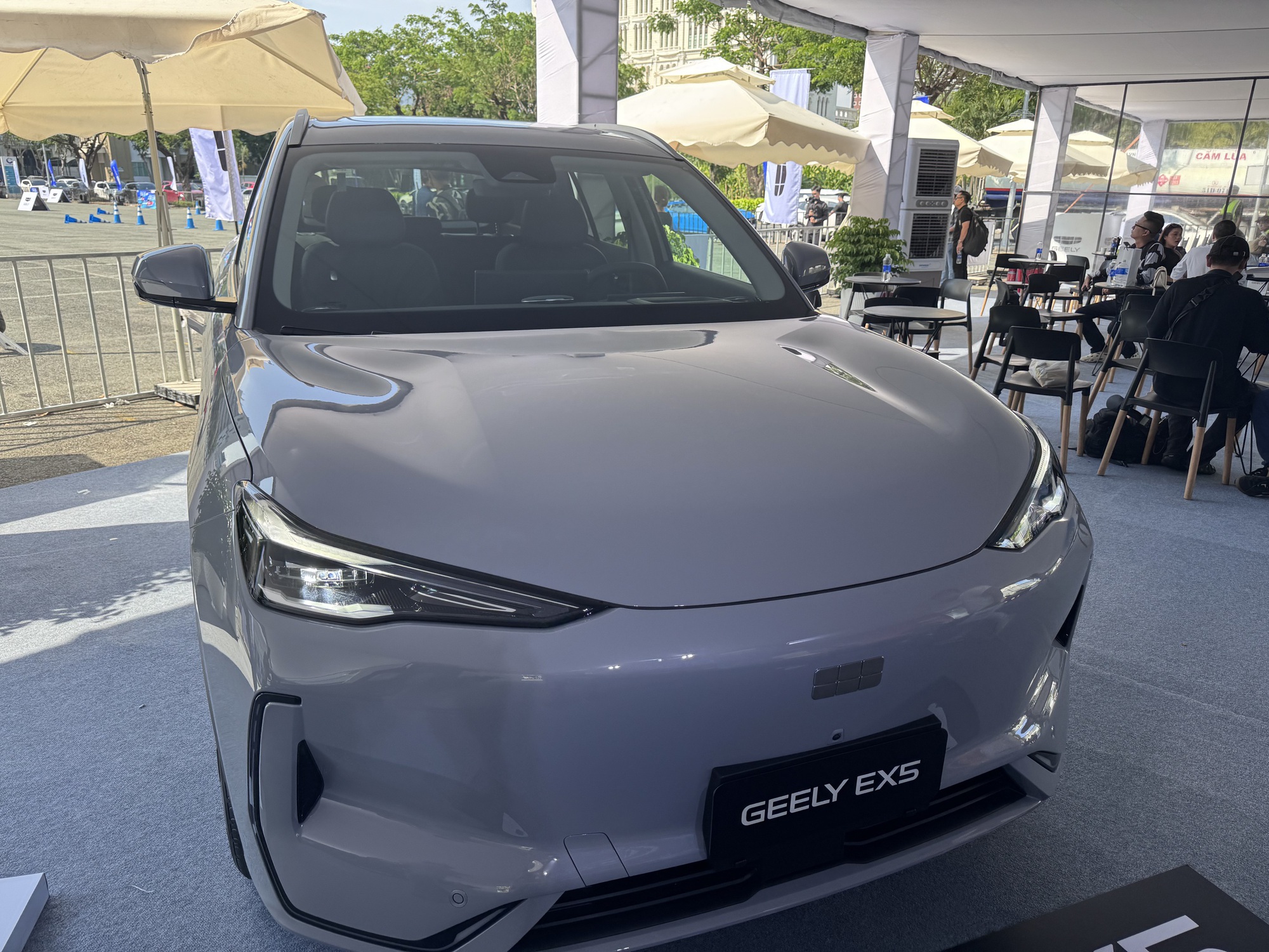 Mẫu SUV điện Geely EX5 đang có mức giảm 30-34 triệu đồng kèm quà tặng