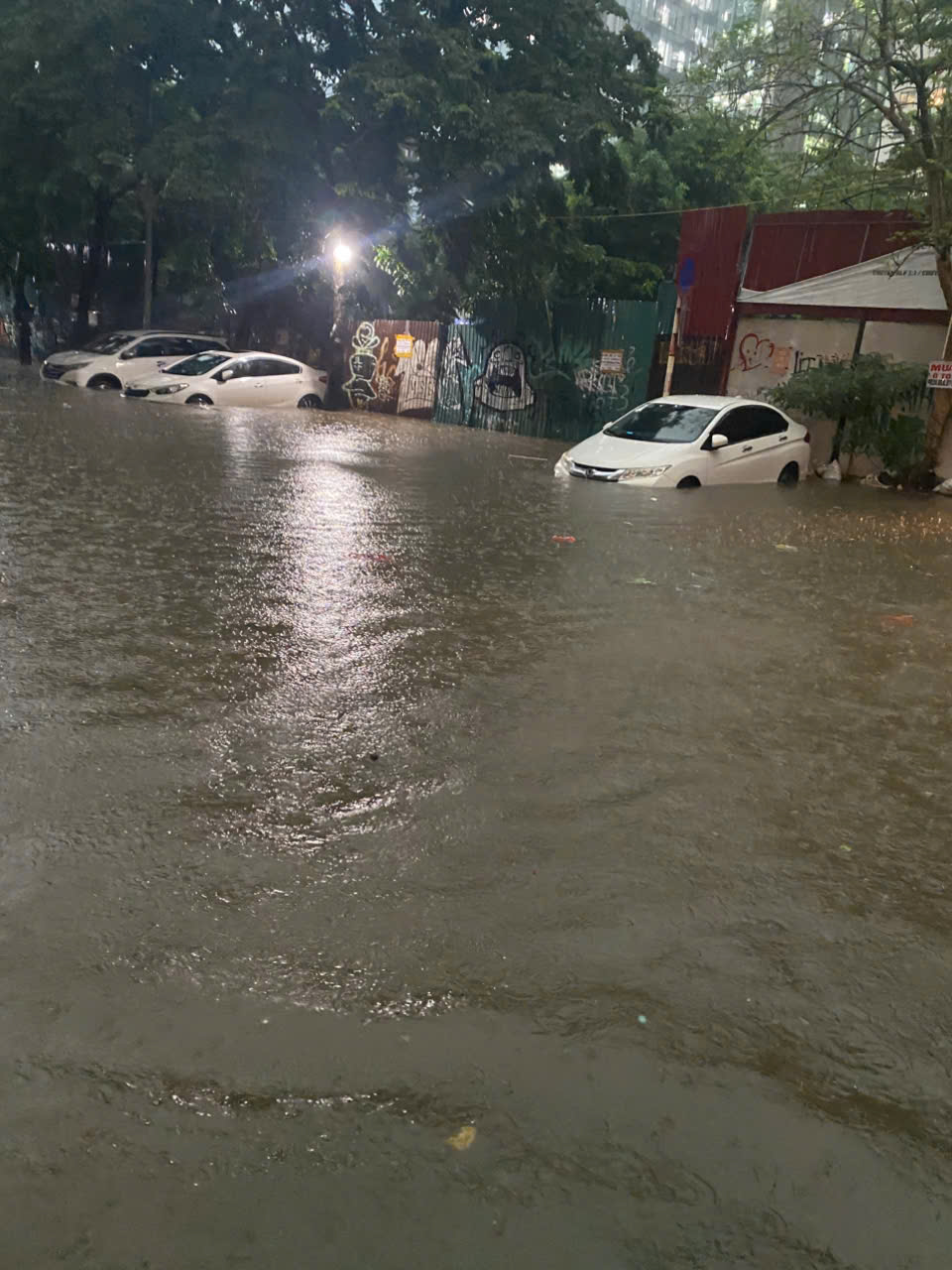 Xe bị thủy kích