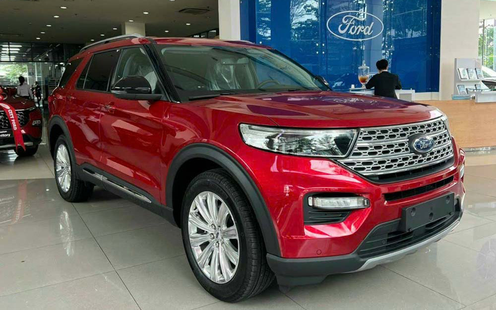 Ford Explorer hết hàng nhưng vẫn có doanh số