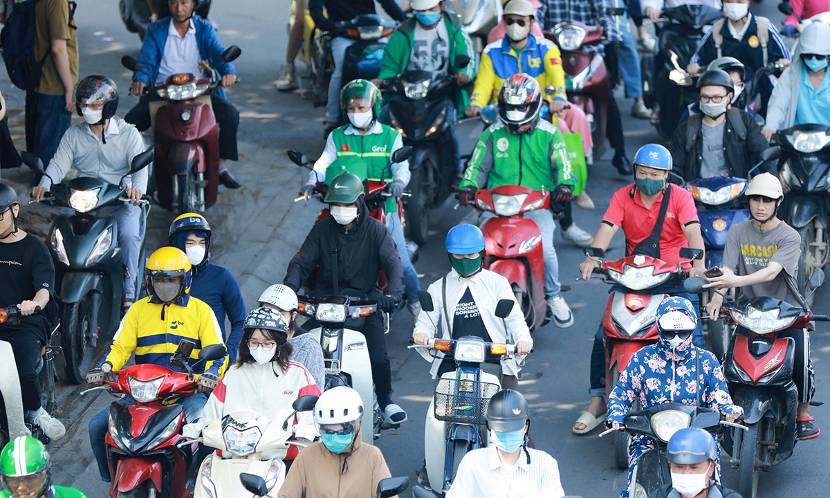 Đô thị ô nhiễm vì chậm chuyển đổi phương tiện sử dụng nhiên liệu hóa thạch Lộ trình chuyển đổi phương tiện giao thông sử dụng nhiên liệu hóa thạch