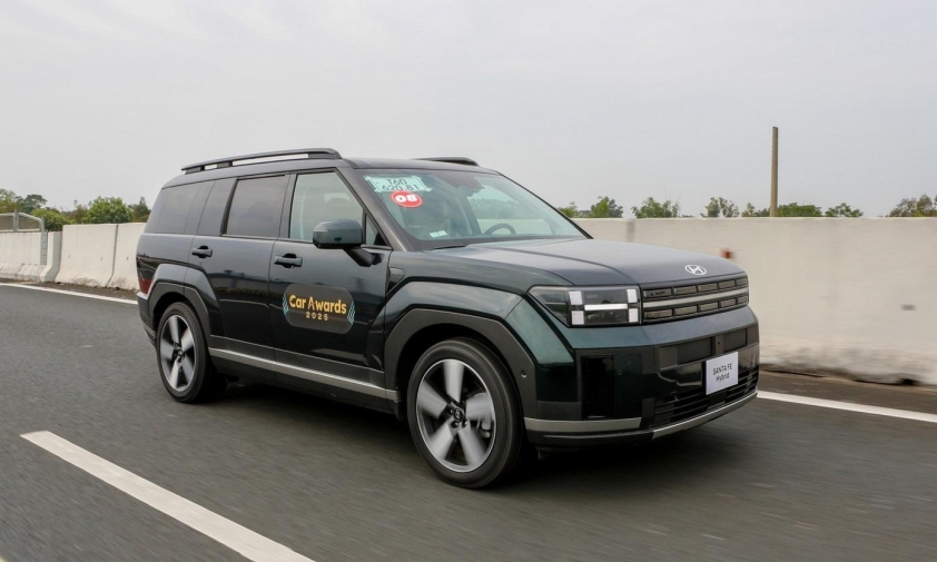 Hyundai Santa Fe Hybrid ngoại thất