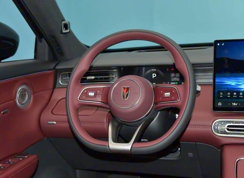 Thông số kỹ thuật động cơ và pin của xe