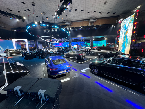 Nhiều hãng ô tô quyết định “ra riêng” - tự tổ chức triển lãm giới thiệu sản phẩm