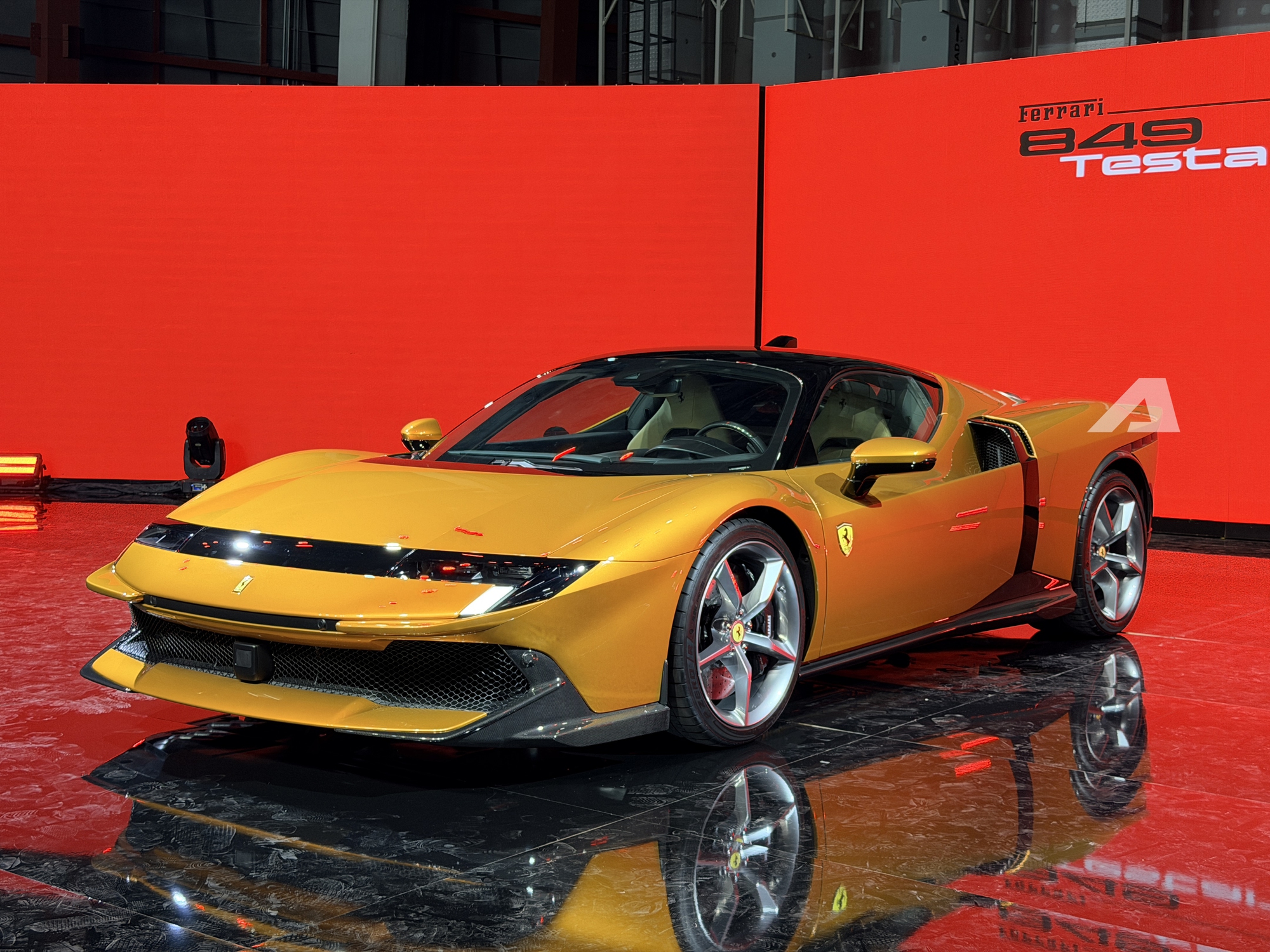 Giới thiệu Ferrari 849 Testarossa tại sự kiện ở Thái Lan