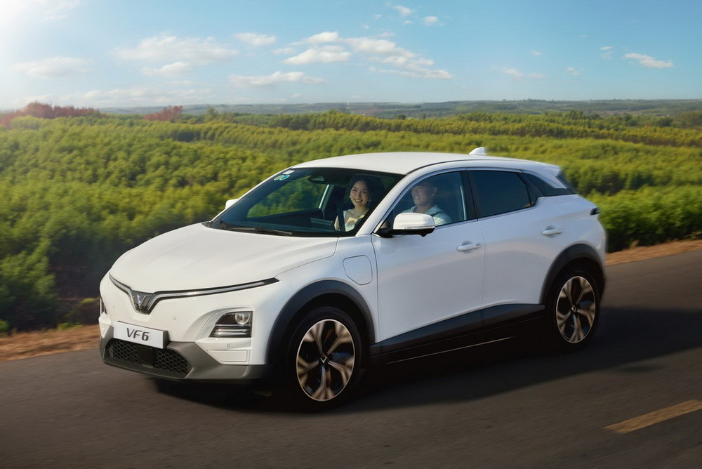 Quá khó để lật đổ VF6 tại phân khúc SUV - B.