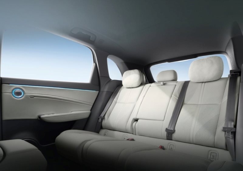 Ghế xe có chức năng massage và thông gió