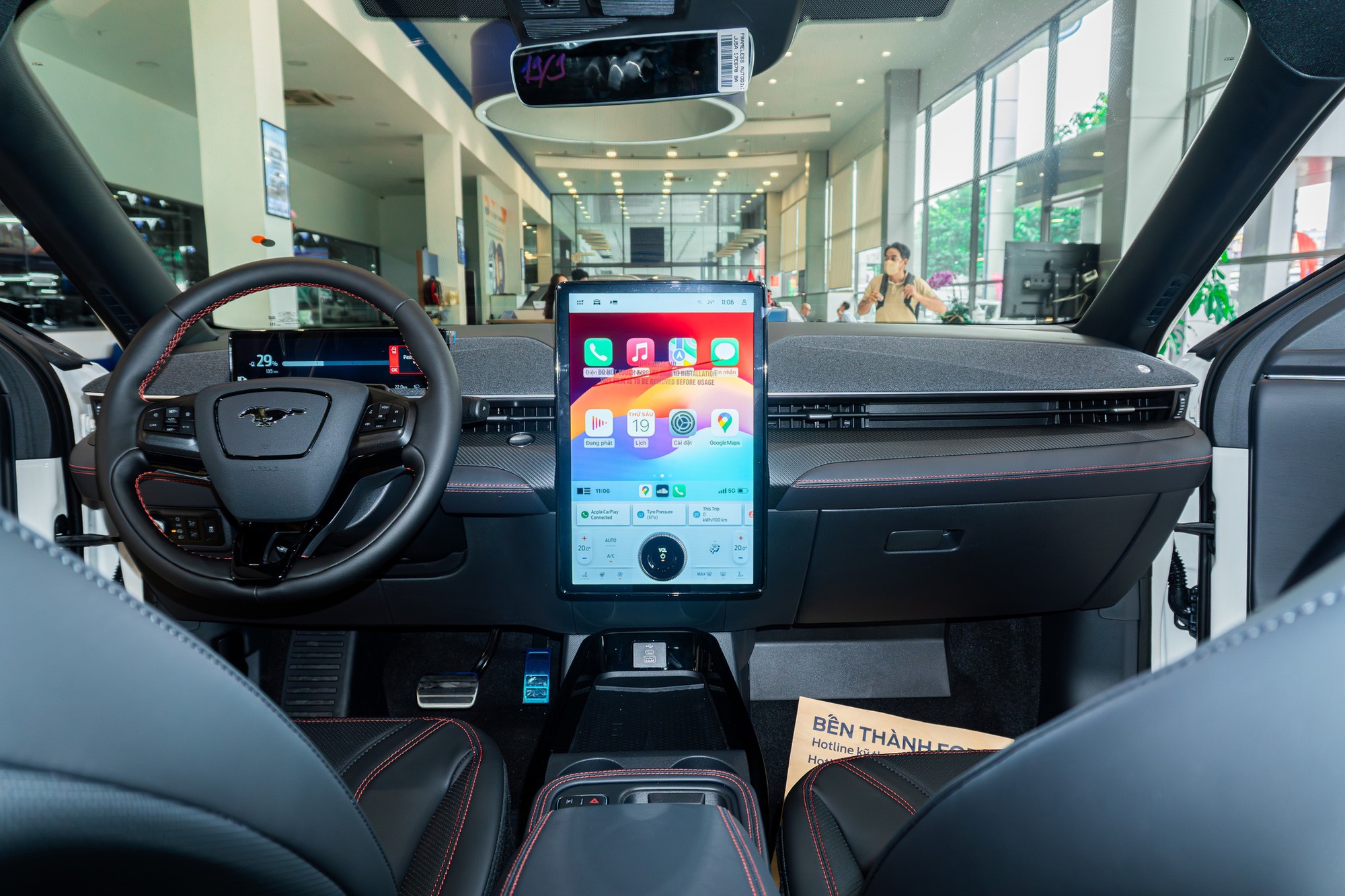 Không gian nội thất rộng rãi, sang trọng