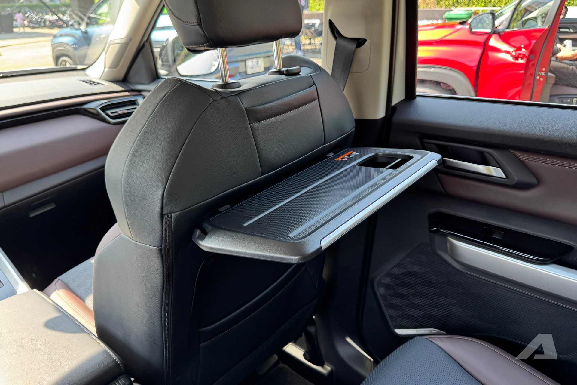 Hình ảnh Mitsubishi Destinator tại Việt Nam