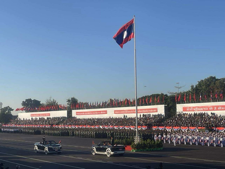 Những chiếc xe điện Việt tại lễ kỷ niệm